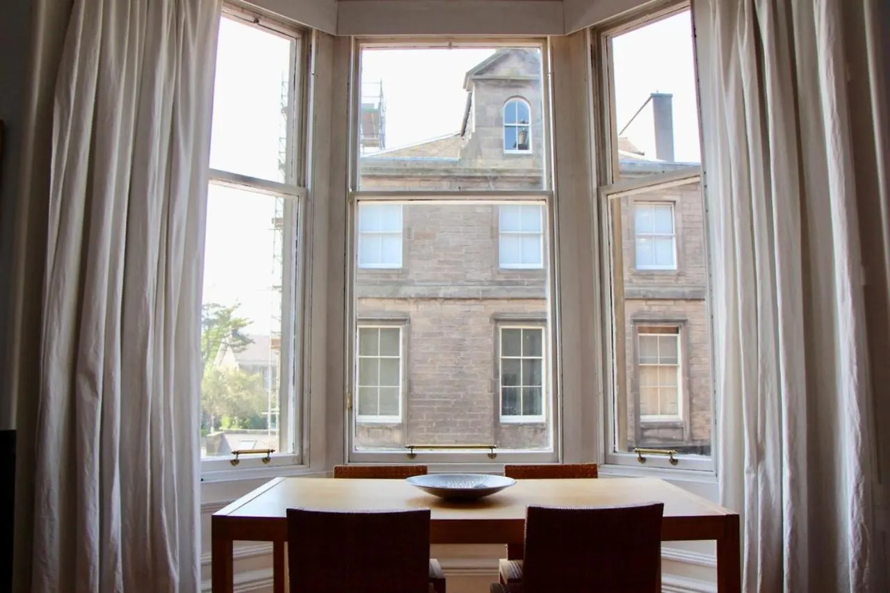 דירה Classic Edinburgh Flat In The Heart Of Morningside בריטניה